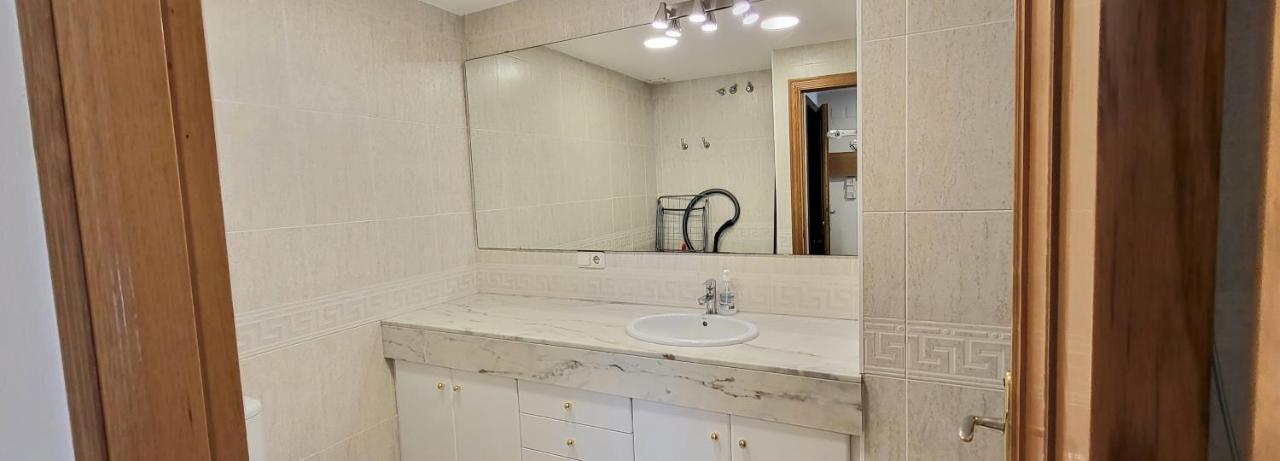 Apartamento Soleado 2 โยเรตเดมาร์ ภายนอก รูปภาพ